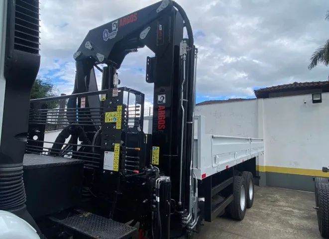 vw 24250 ano 2011 com munck - Foto 4