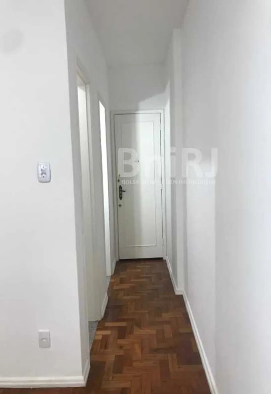 OPORTUNIDADE- CONJUGADO NO CENTRO DE PETROPOLIS - SEM VAGA . - Foto 2