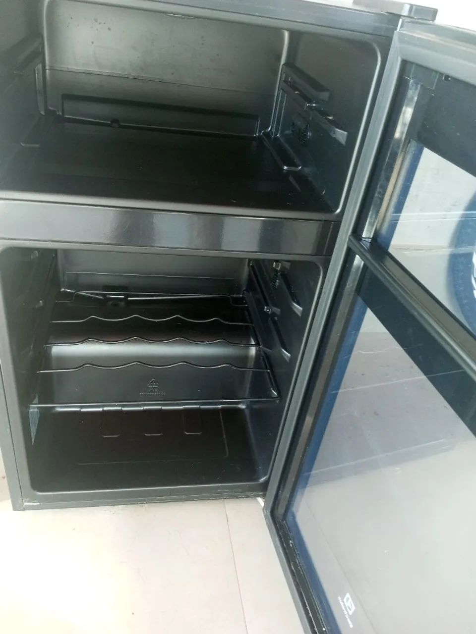 Frigobar Electrolux  - Foto 3