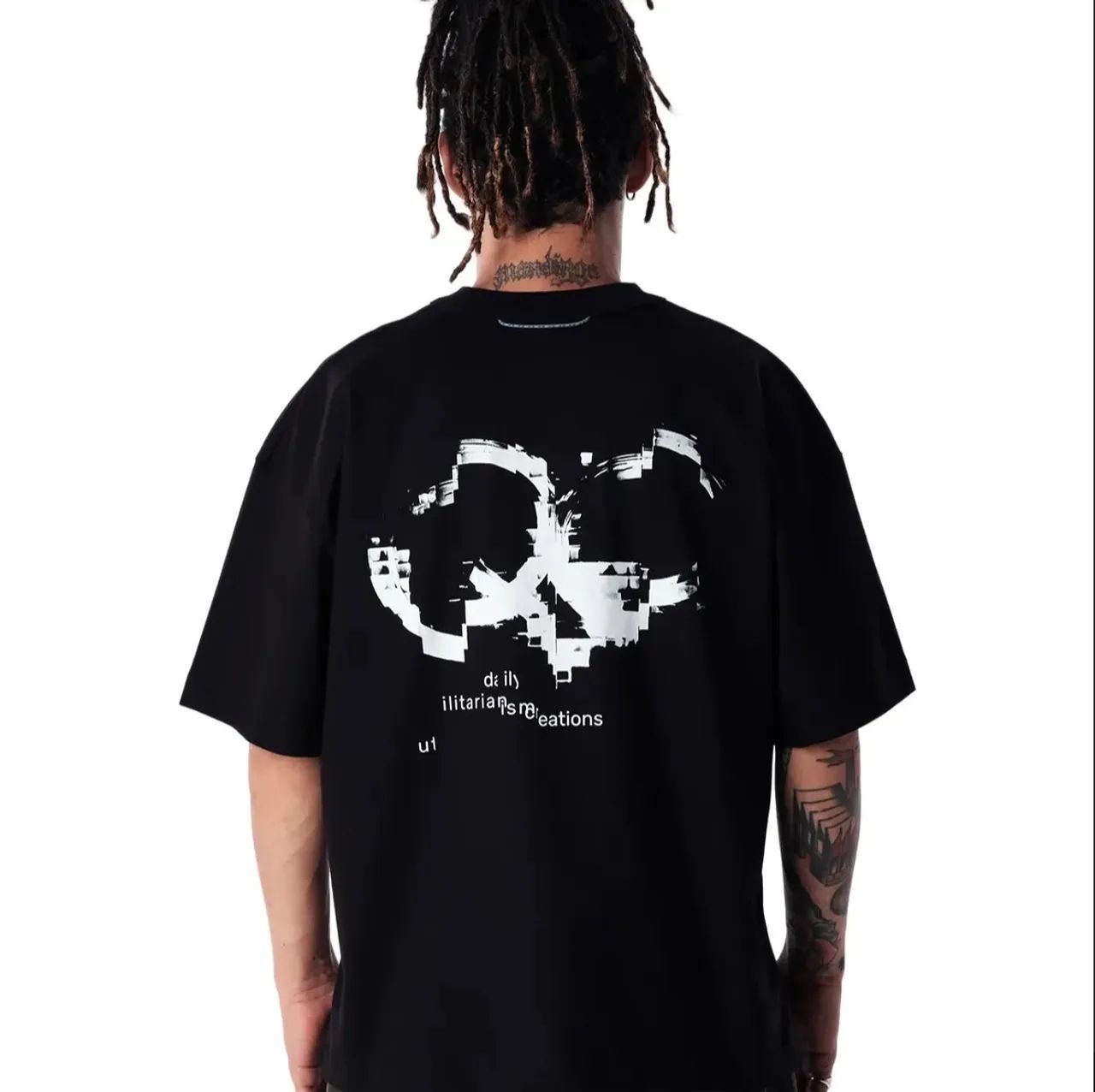 CAMISETA BOXY QUADRO CREATIONS (peça exclusiva)