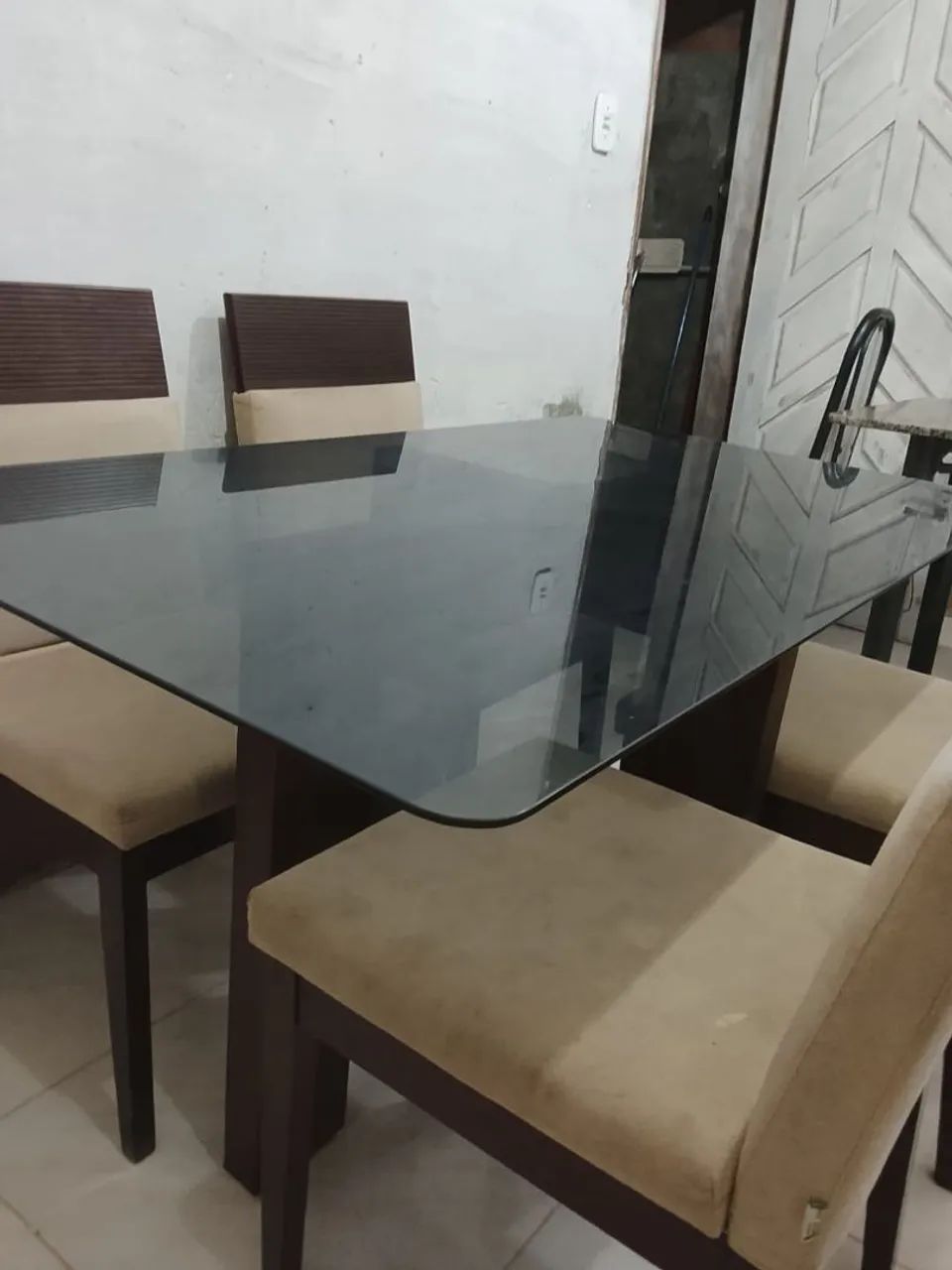 Mesa de vidro 4 cadeiras - Foto 2