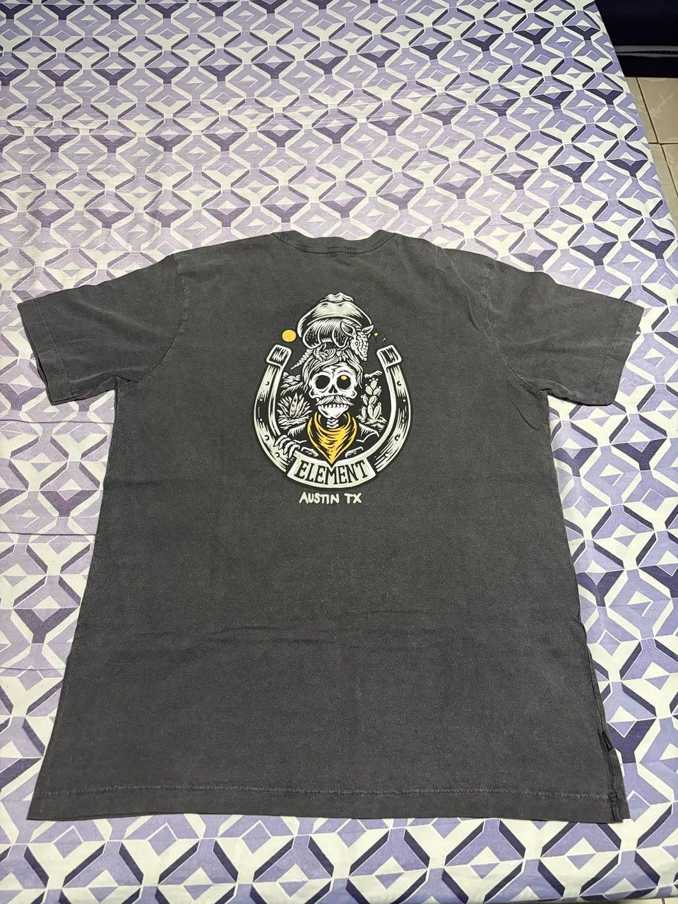 Camiseta Element 