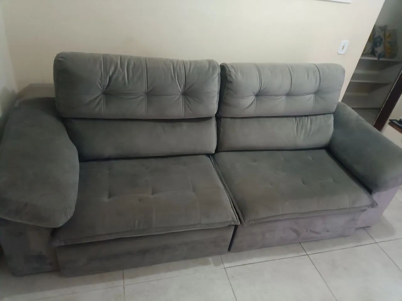 SOFA RETRÁTIL E RECLINÁVEL - Foto 4