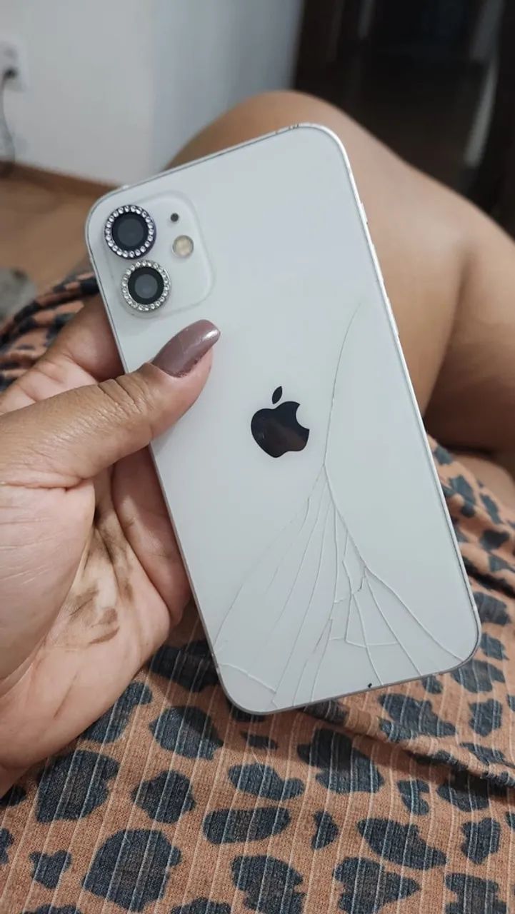 Vendo iPhone 12 128GB - Foto 2