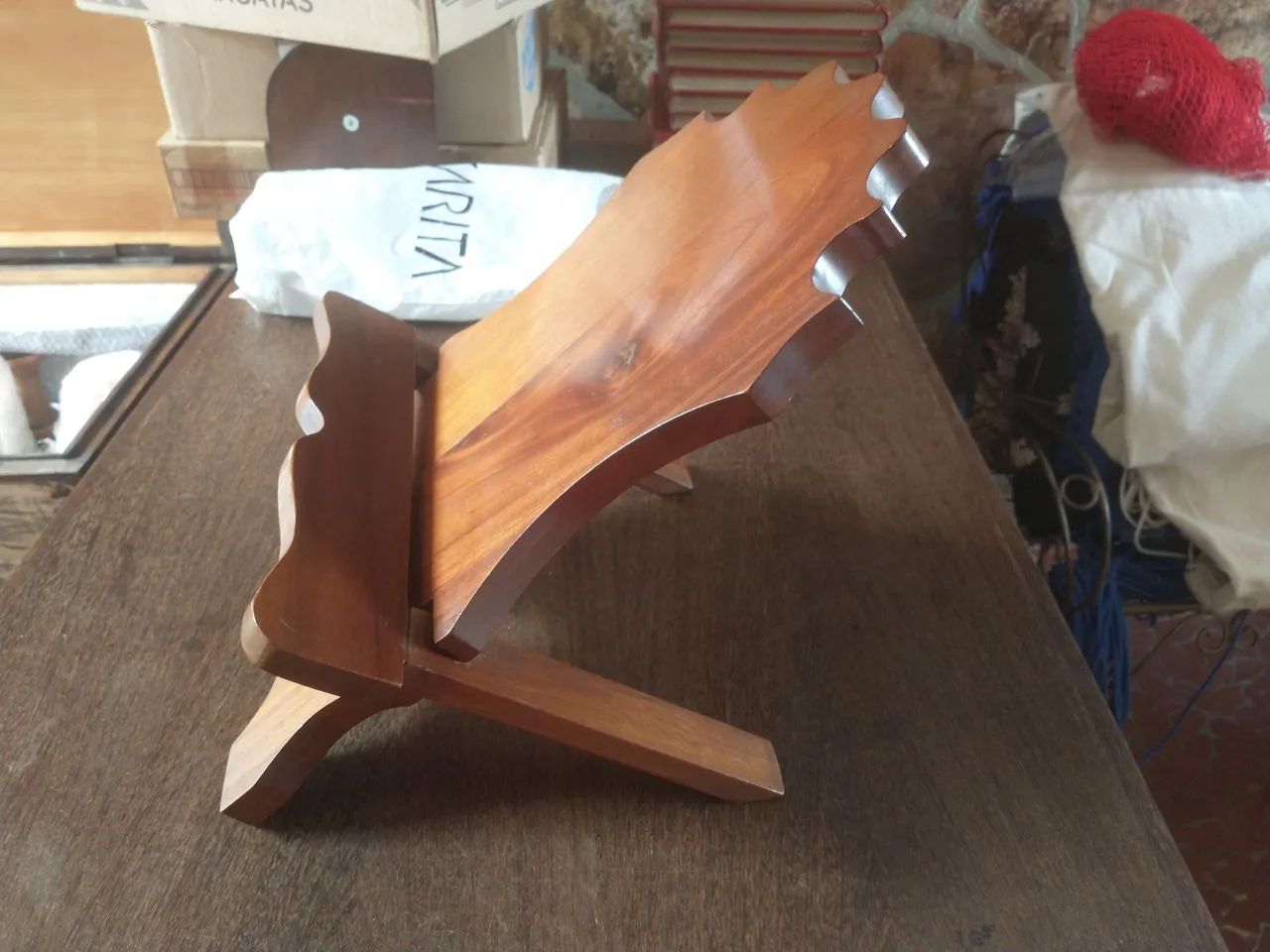 Suporte para bíblia de madeira - Foto 2
