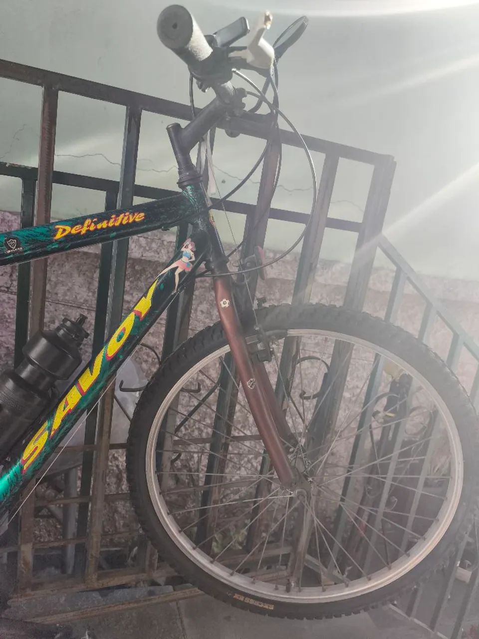 Bicicleta Savoy aro 26 bomba grátis  - Foto 3