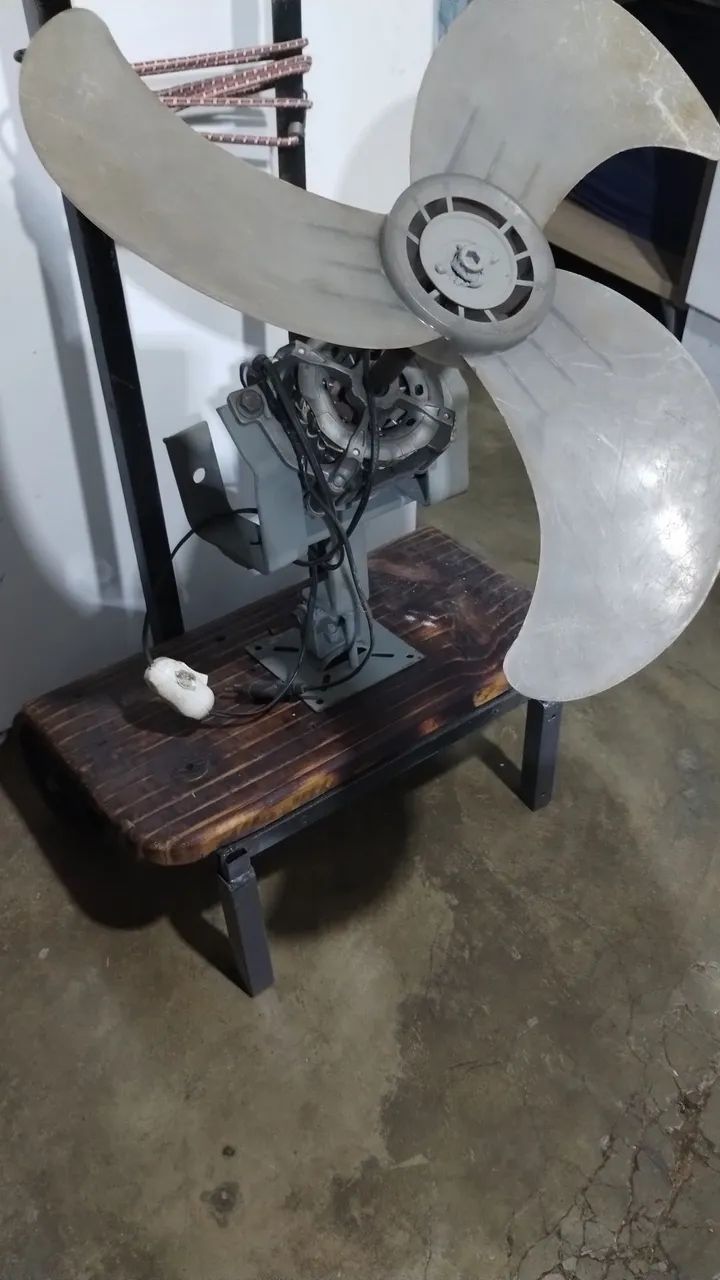 Ventilador para ter vento forte.