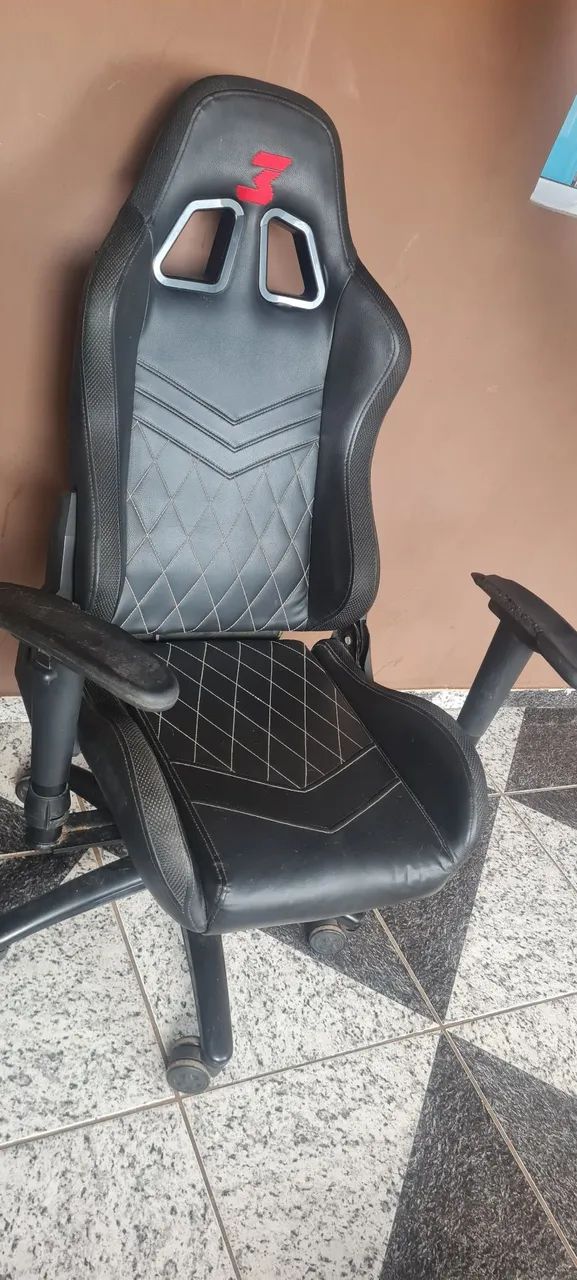 Cadeira de estudo - Foto 2