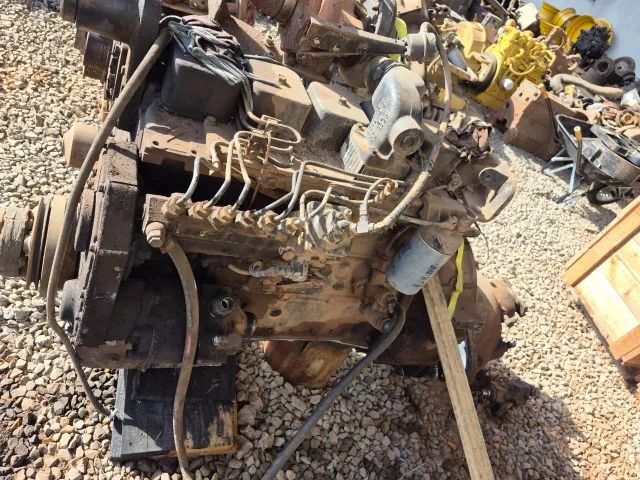 MOTOR CUMMINS 6BT TURBO - À VENDA   