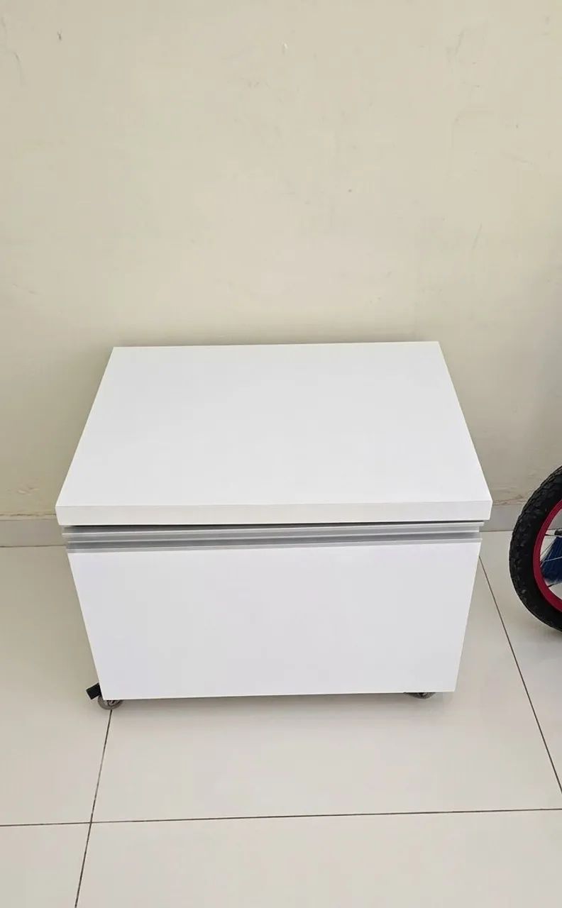 Mesa de cabeceira  com gaveta - Foto 2