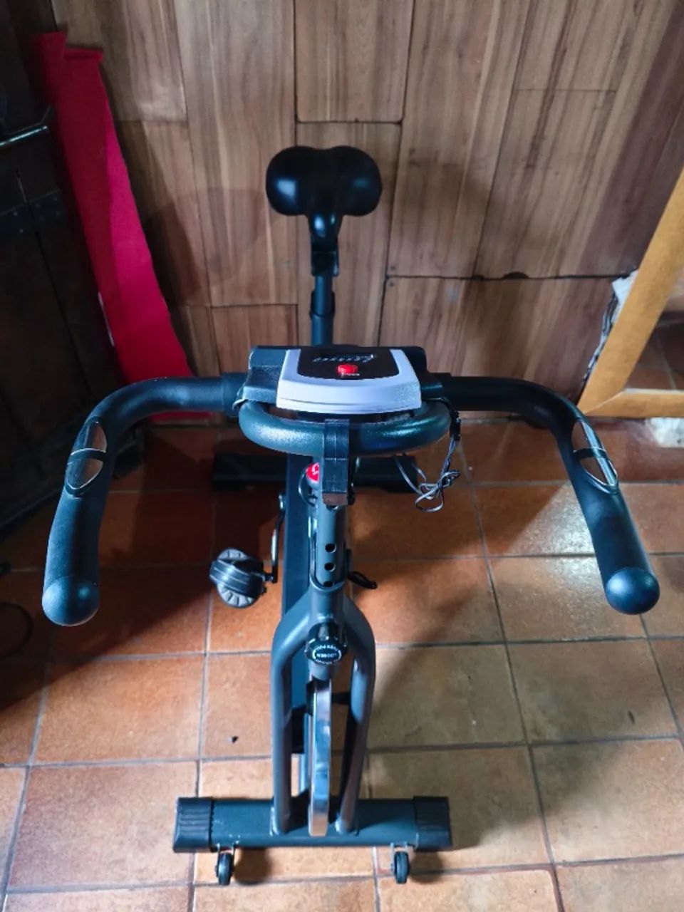 Bicicleta Ergométrica Pace 2500 Odin Fit  - Foto 2