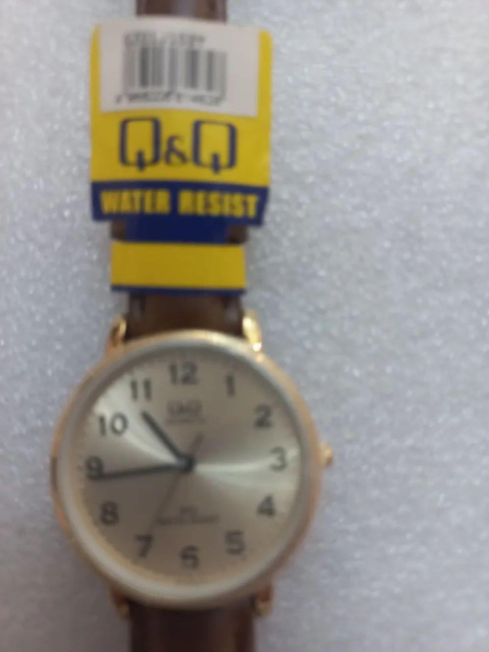 Relogio Q,&Q em couro quartz feminino  - Foto 5