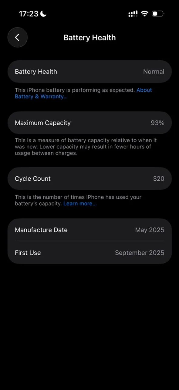 iPhone 16 bateria 93% - Foto 3