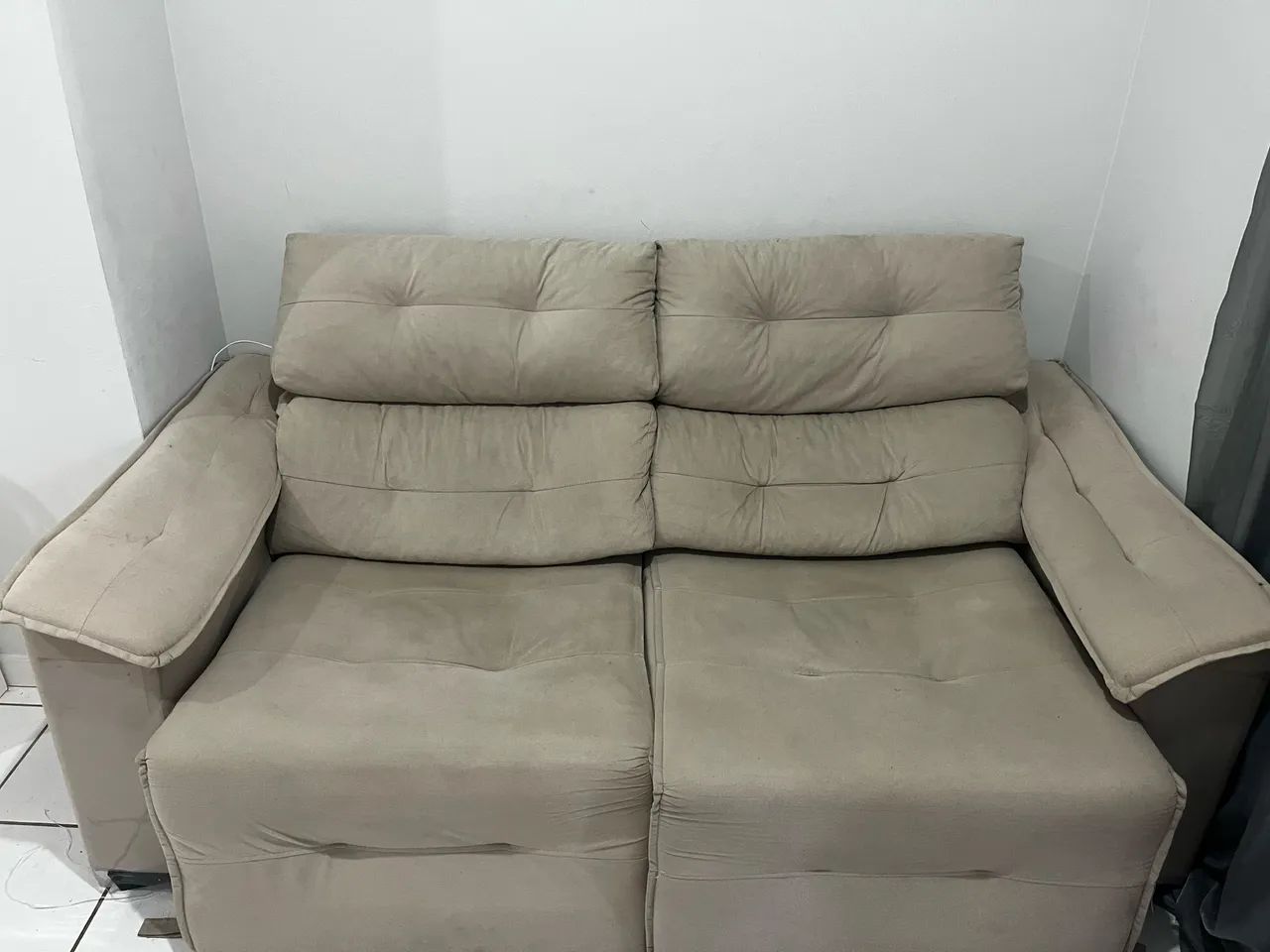 Sofá 2 lugares - Retrátil e Reclinável  - Foto 3