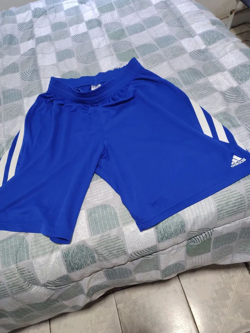 Bermuda Adidas original 