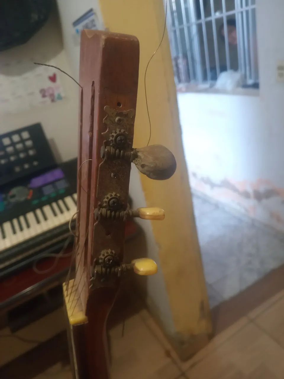 Violão tonante - Foto 3