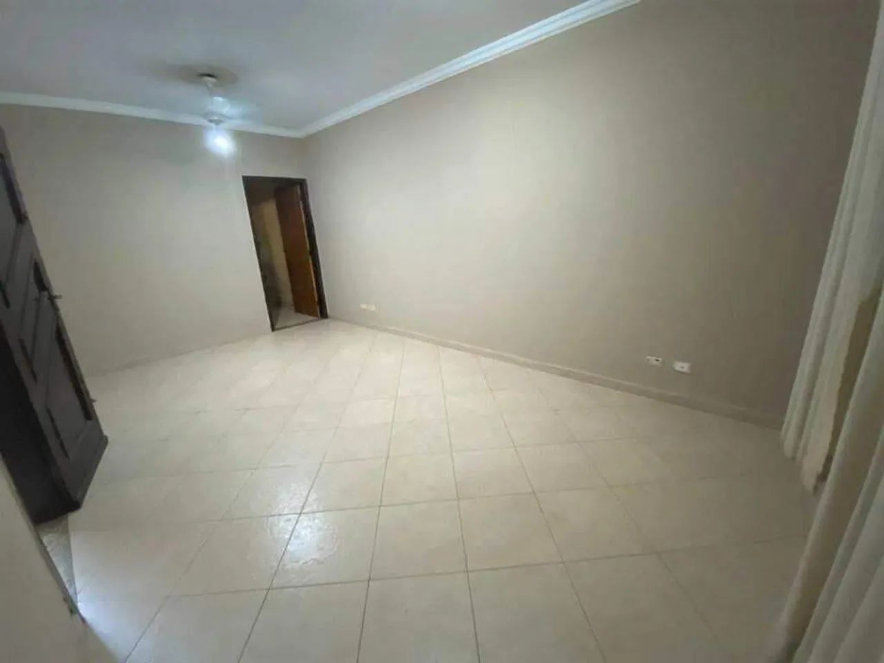Excelente sobrado com 3dorm e 1suíte na Vila Valença- São Vicente - Foto 3