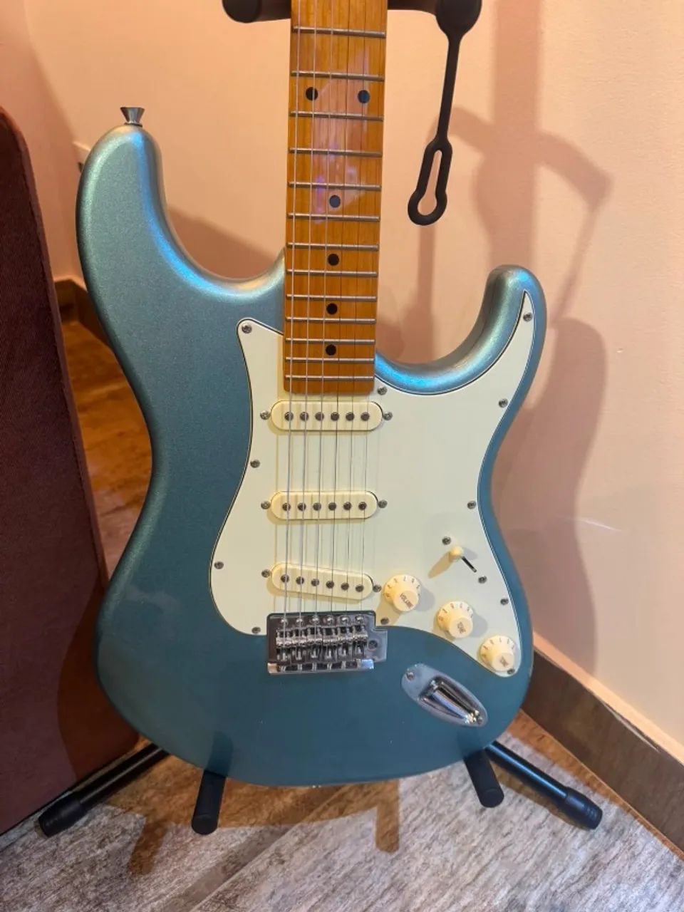 Guitarra Tagima 530