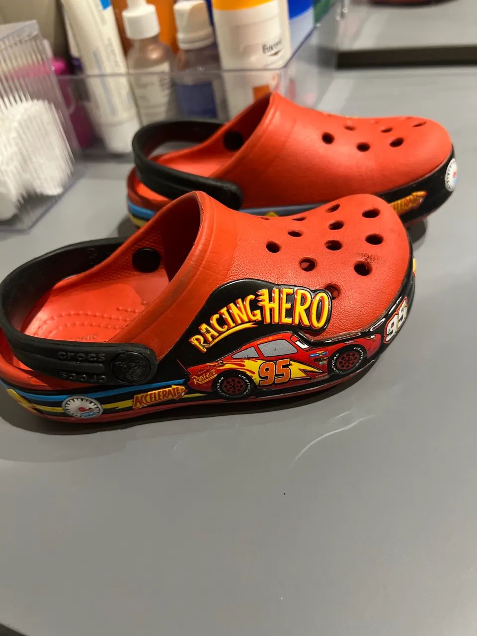 Vendo Crocs original - Foto 2