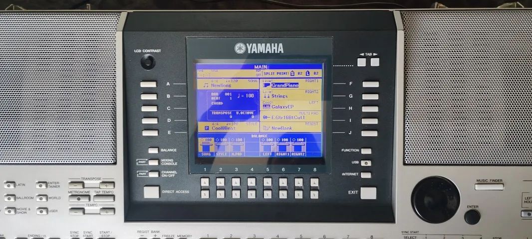 Teclado Yamaha PSR S710