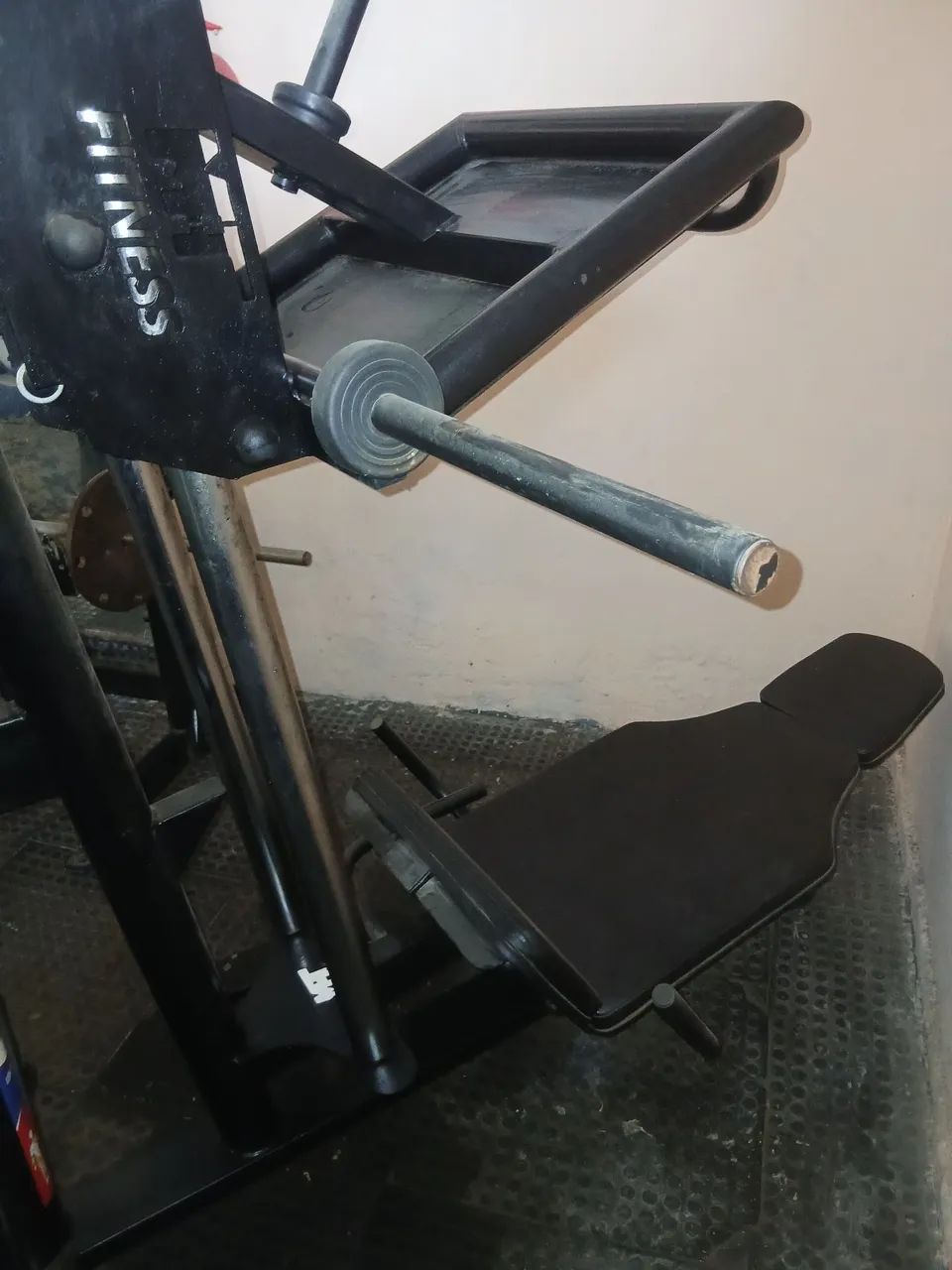 Vendo um aparelho de musculação leg vertical  - Foto 2