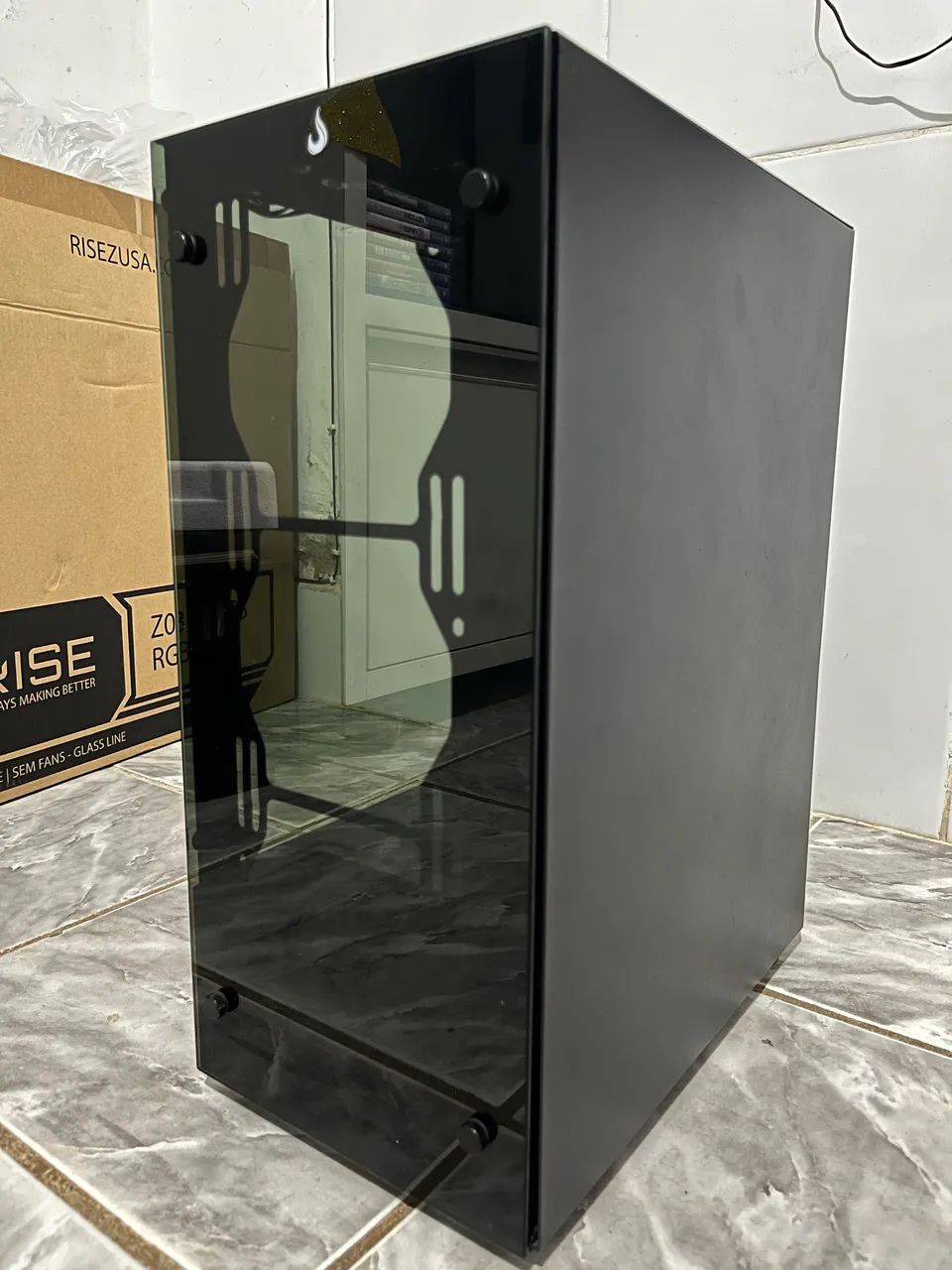 GABINETE Rise Mode mid Tower Glass 06 - Foto 3
