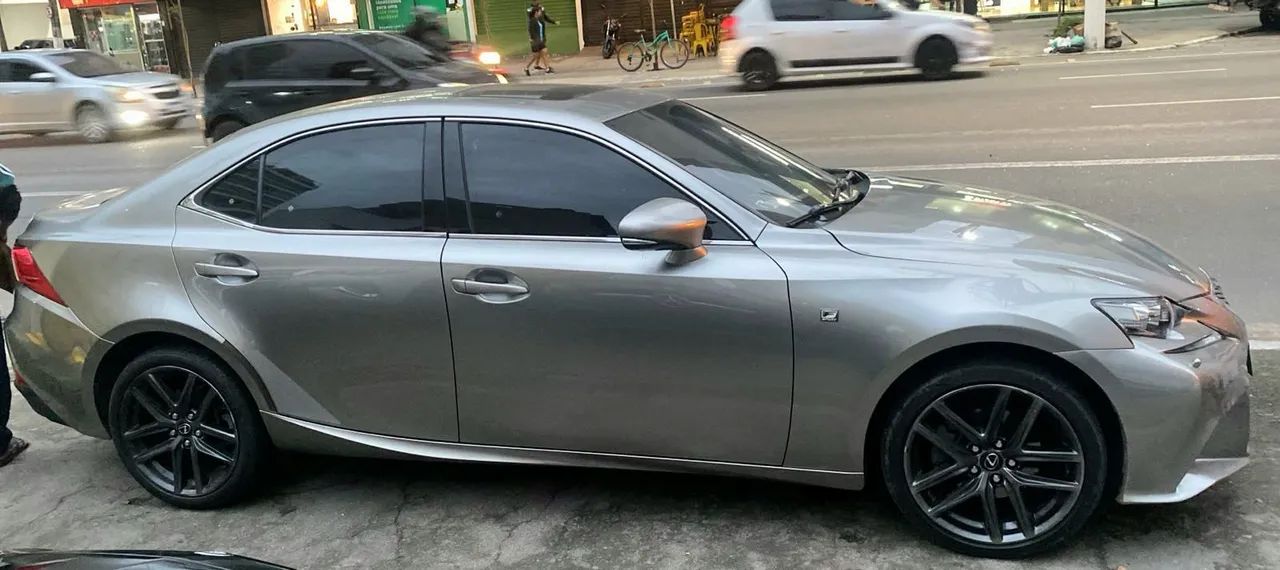 Lexus IS-250 F Sport 2.5 24V 208cv Aut., foto 3 de 14