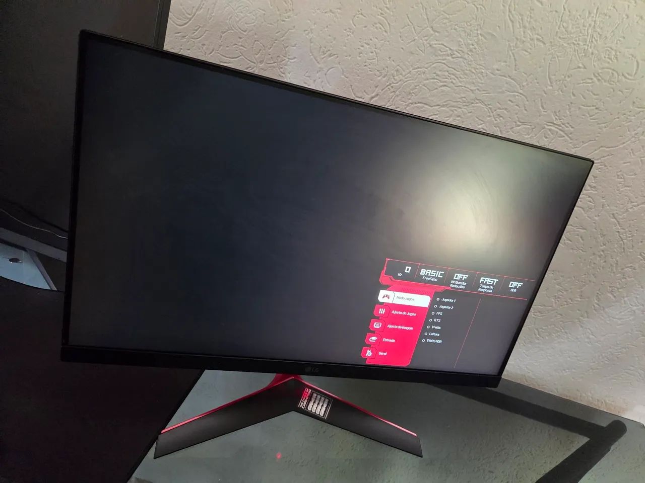 Monitor LG Ultragear 24' 144hz IPS