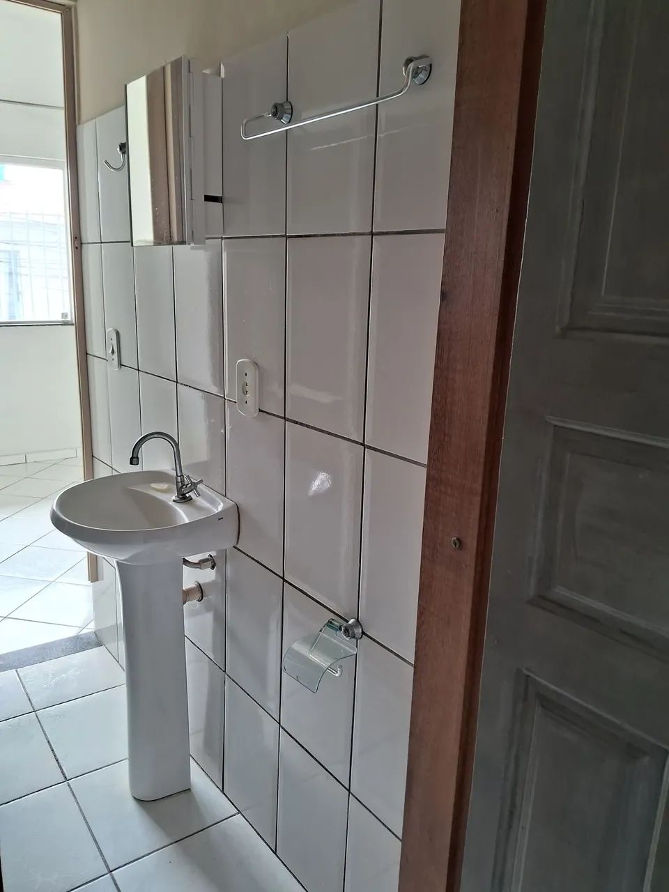 Apartamento tipo kitnet 1°andar - Foto 4