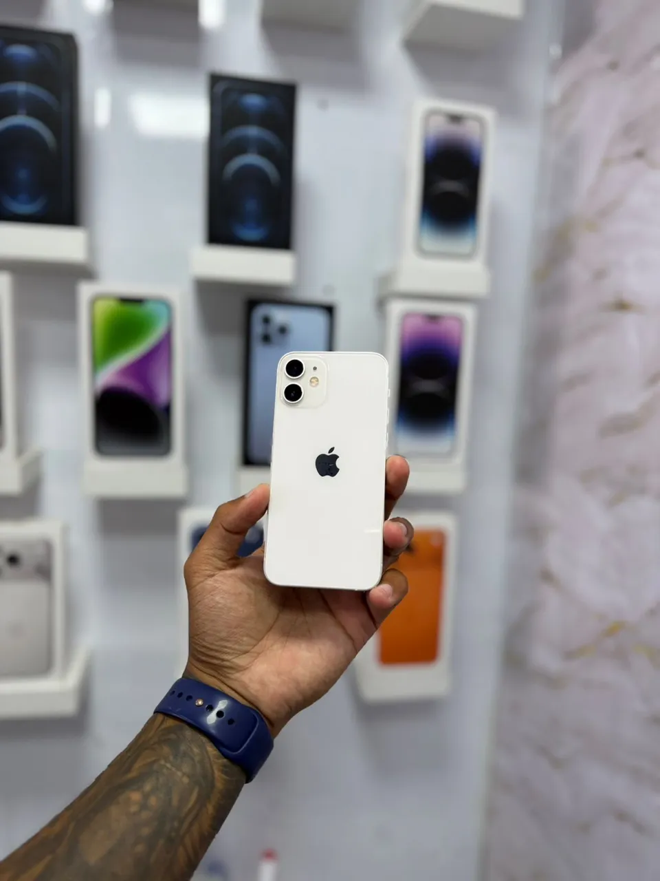 IPHONE 12 MINI 64GB ? R$1.299 - Celulares e Smartphones