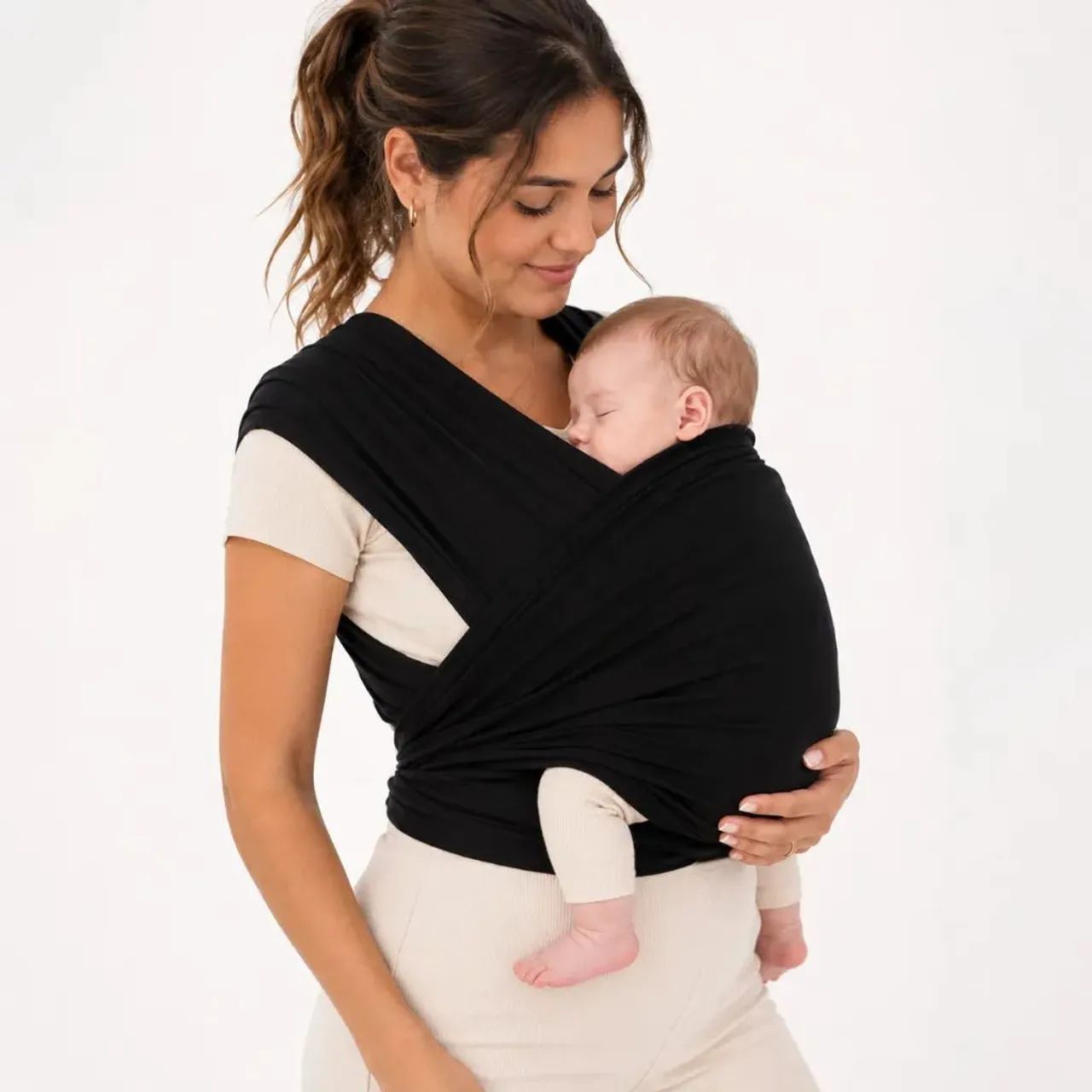 Roupas de bebe nova +1 Sting de vestir preto pra carregar bebe no colo+ saco de dormir e c - Foto 2