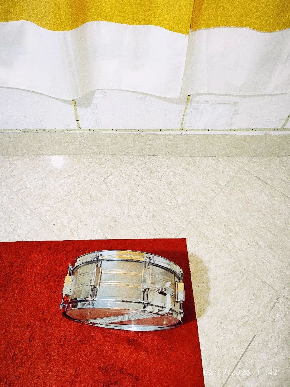 Caixa de bateria 14 polegadas 8 afinação em aço usada perfeita  - Foto 4