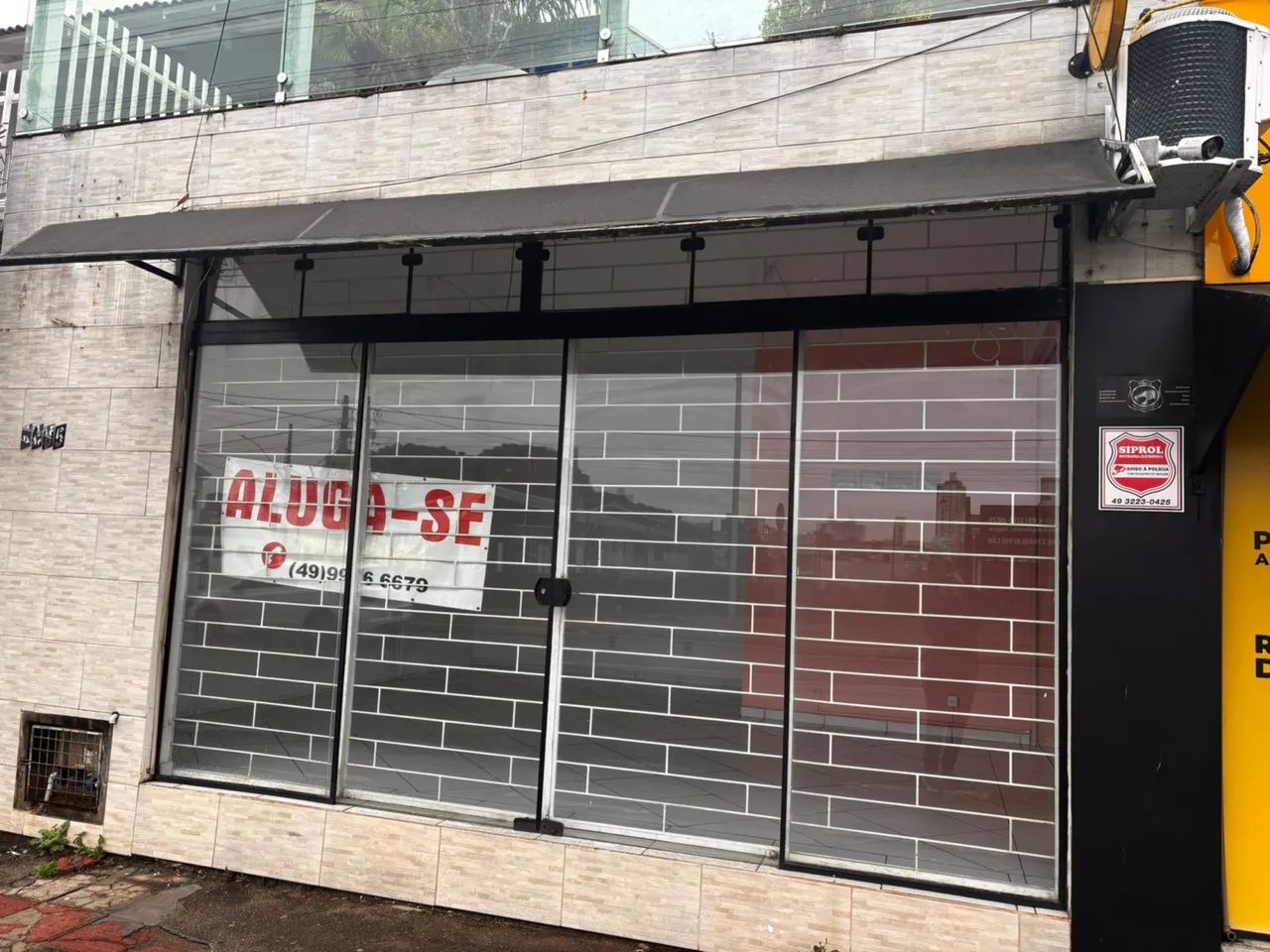 Alugo sala comercial 