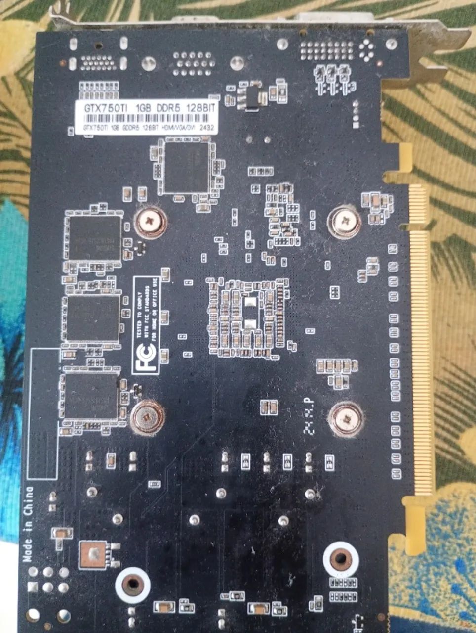 Placa de Vídeo Nvidia GTX 550 Ti 1GB (GTX 750 TI FAKE) - FUNCIONANDO - Foto 4