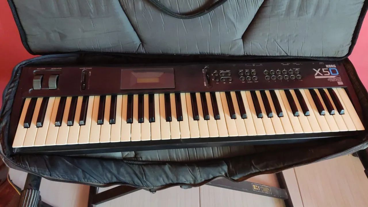 teclado korg x5d