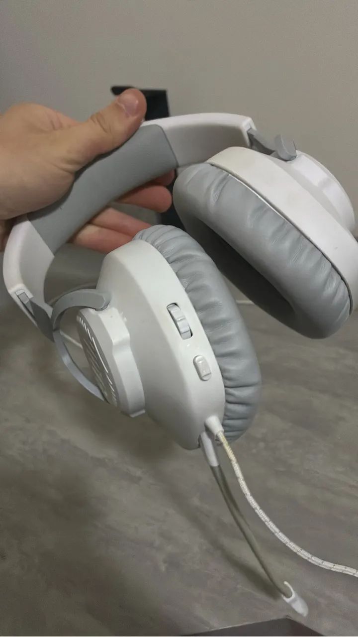 Fone JBL Quantum 100 - Foto 2
