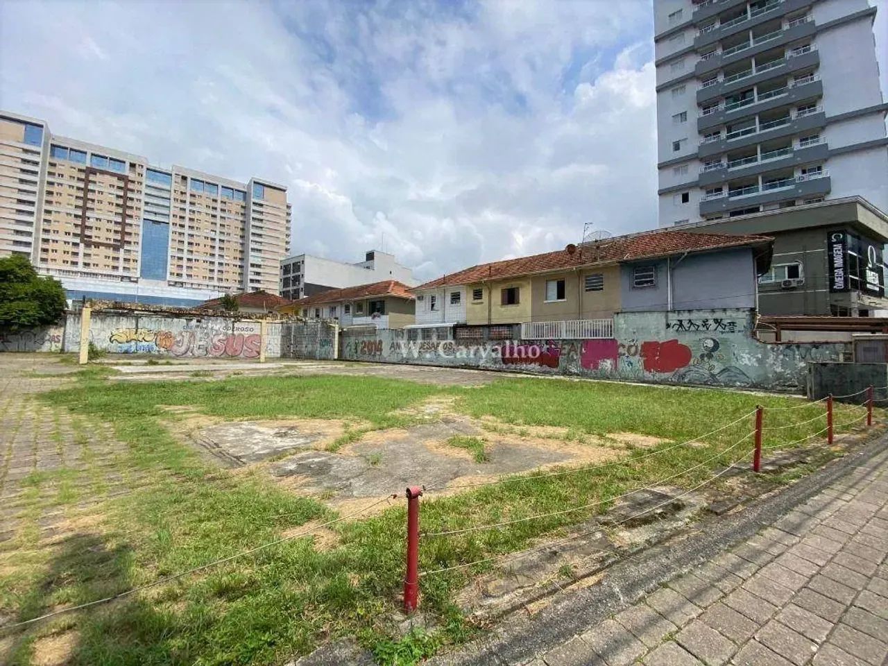 TERRENO PRONTO PARA EDIFICAÇÃO ( Excelente localização & Produto raro ) - Foto 4