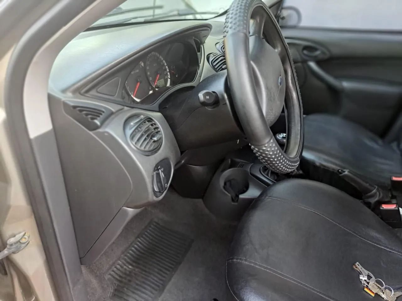 Ford Focus Focus 1.6 S/SE/SE Plus Flex 8V/16V 5p 2009