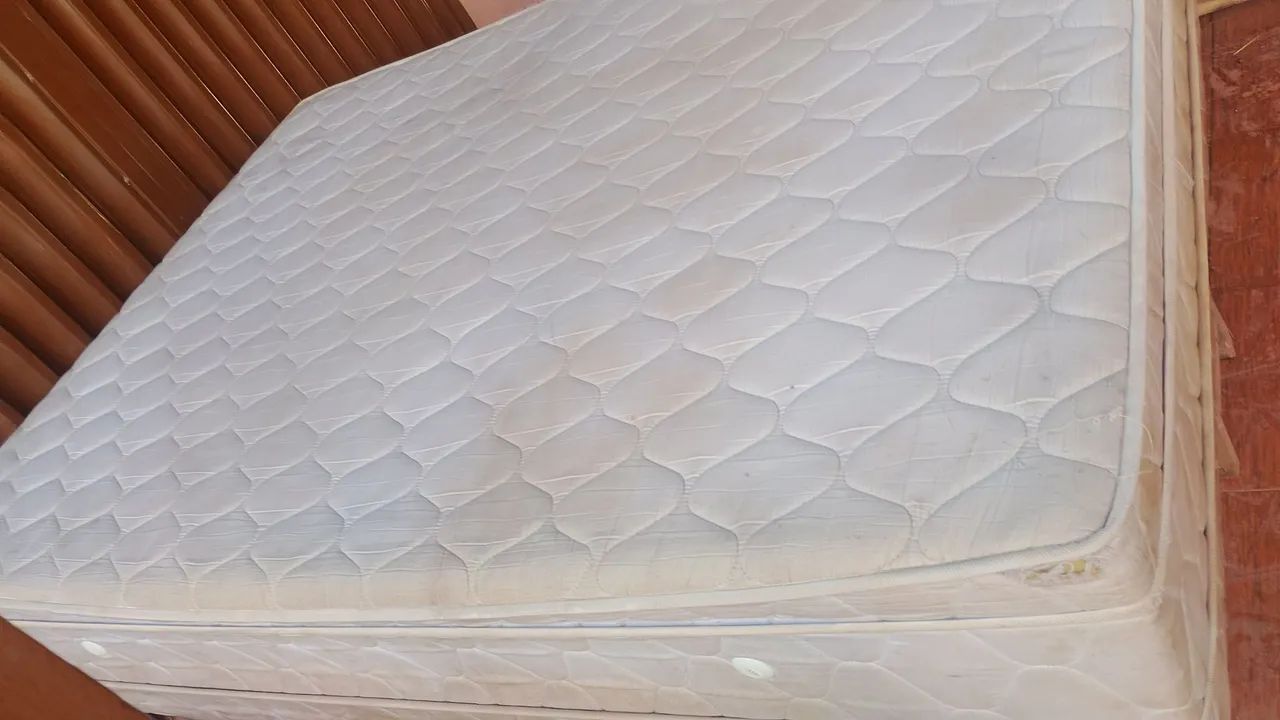 Vendo essa cama box casal .usada - Foto 2