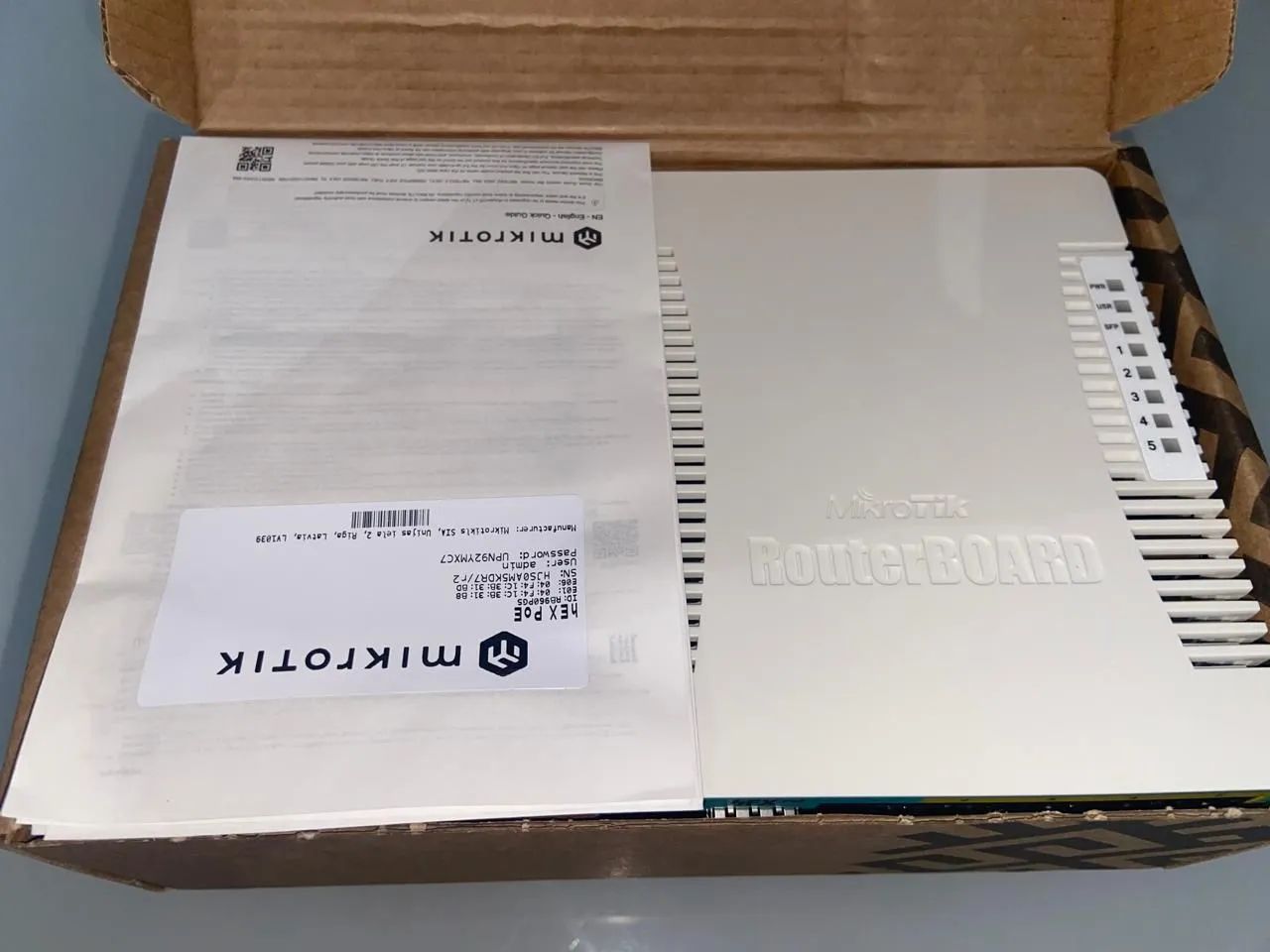 Mikrotik 960 PGS Hex POE  - Foto 3