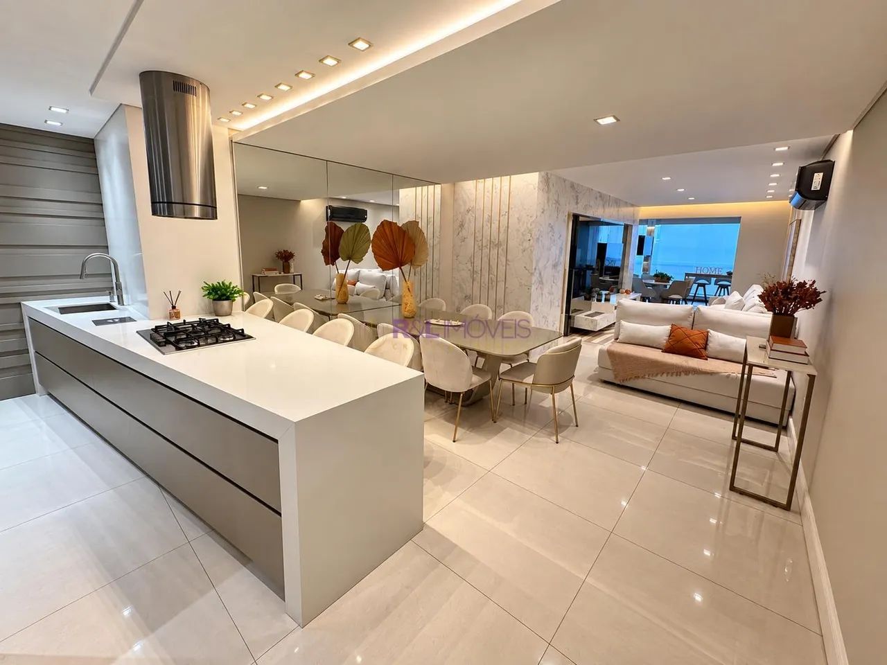 Apartamento 3 Suítes Porteira Fechada no Kobrasol