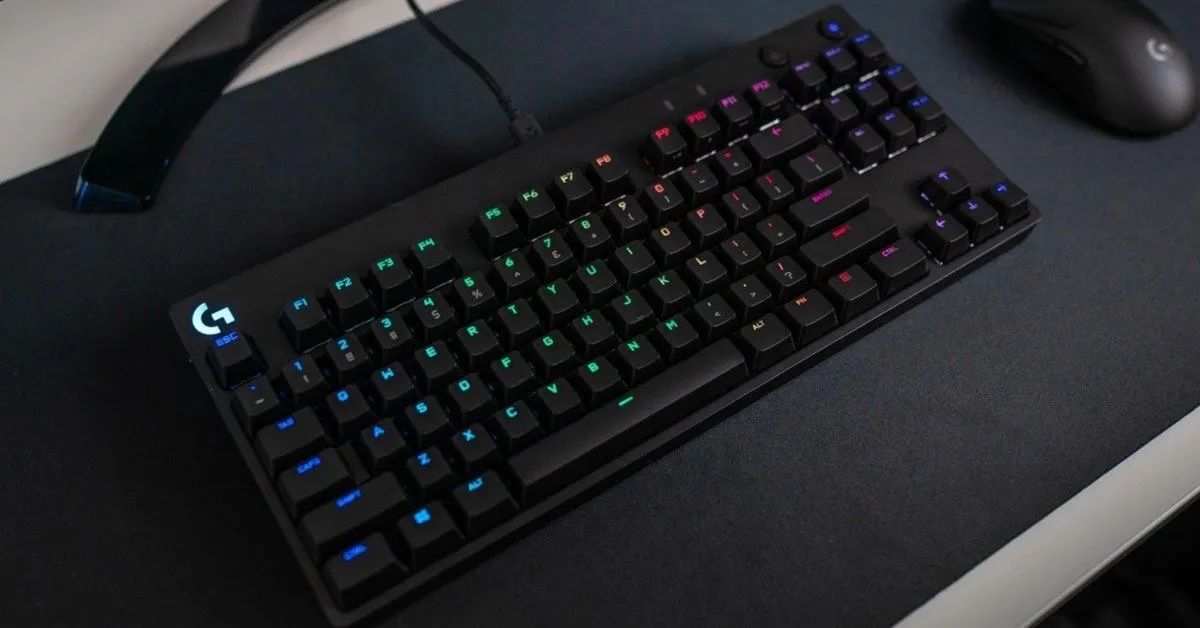 teclado logitech g pro x tkl pra negociar