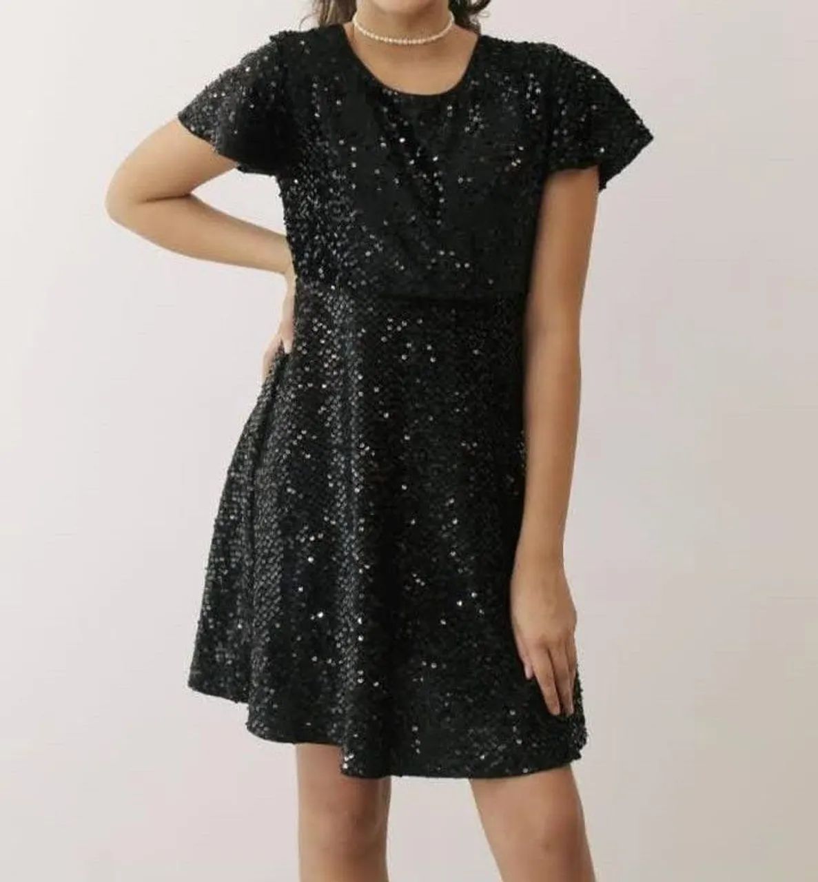Vestido de paetê novo 