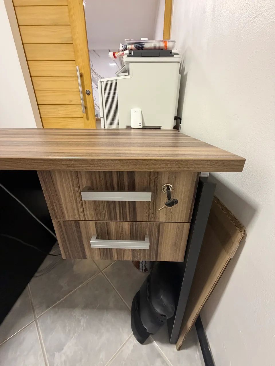 Mesa em L com Extensor - Avantti - Marrom - Foto 4