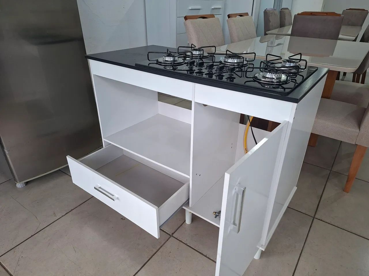 Balcão com coktop  - Foto 4