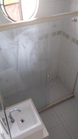 Casa tipo apto térreo 2 qts grandes, e pequeno quintal - desocupado - Nilópolis - Foto 13