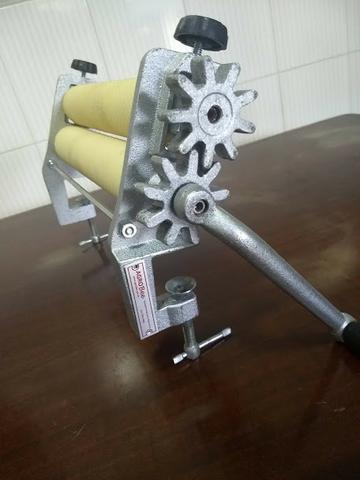 Cilindro Alveolador de Cera de Abelha, apicultura, estampadora de cera, apicultor, abelhas - Foto 5