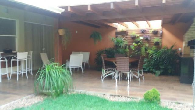 Linda casa com porteira fechada 4 suítes mata da praia