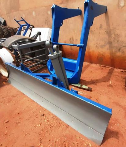 Implemento Trator Conjunto Lamina p Ford Traçados - Nova Andradina - MS - Foto 2
