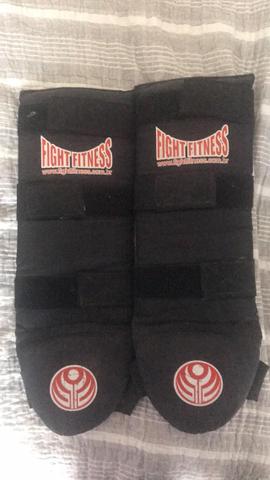 Kit Boxe Muay Thai Luva/Caneleira - Foto 2